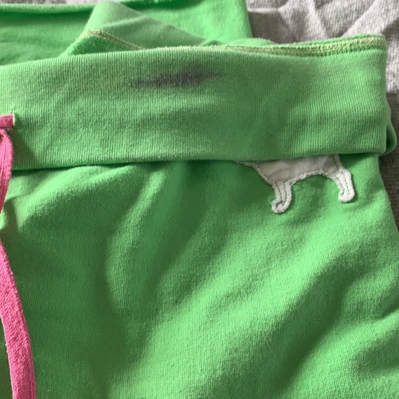 Pink cropped sweat pants☑️ - Picture 3 of 5